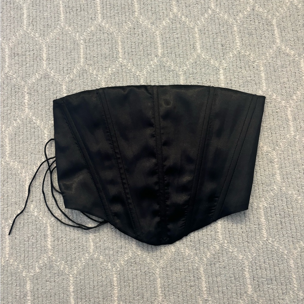 Isabelle’s Cabinet Corset